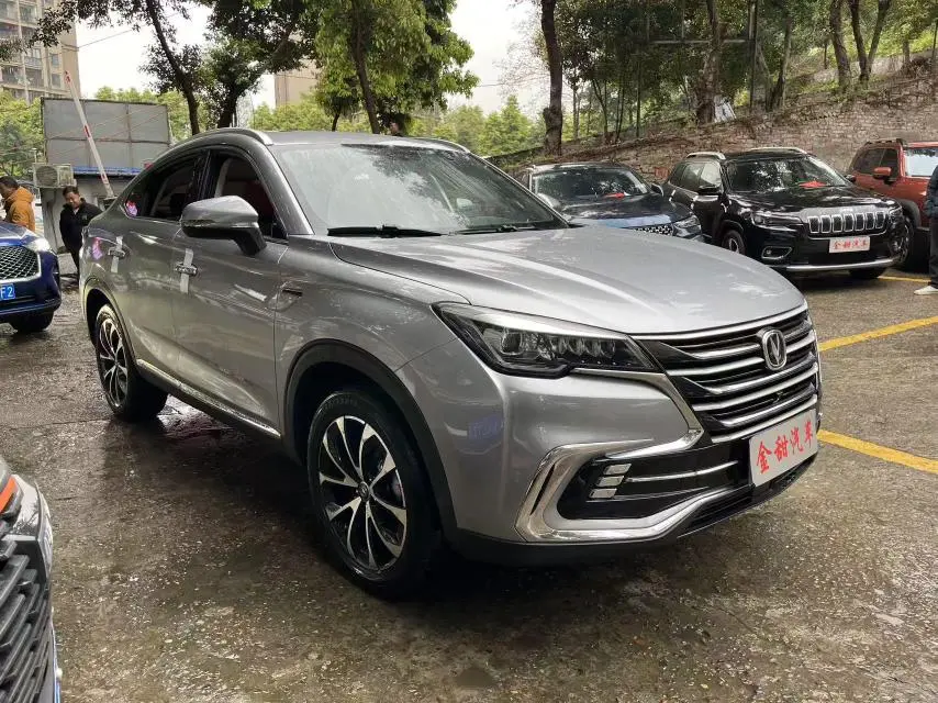 Changan Changan CS85 COUPE 1.5T dynamic version