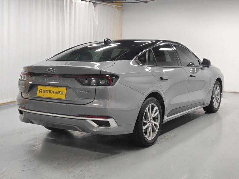 Ford Mondeo 2022