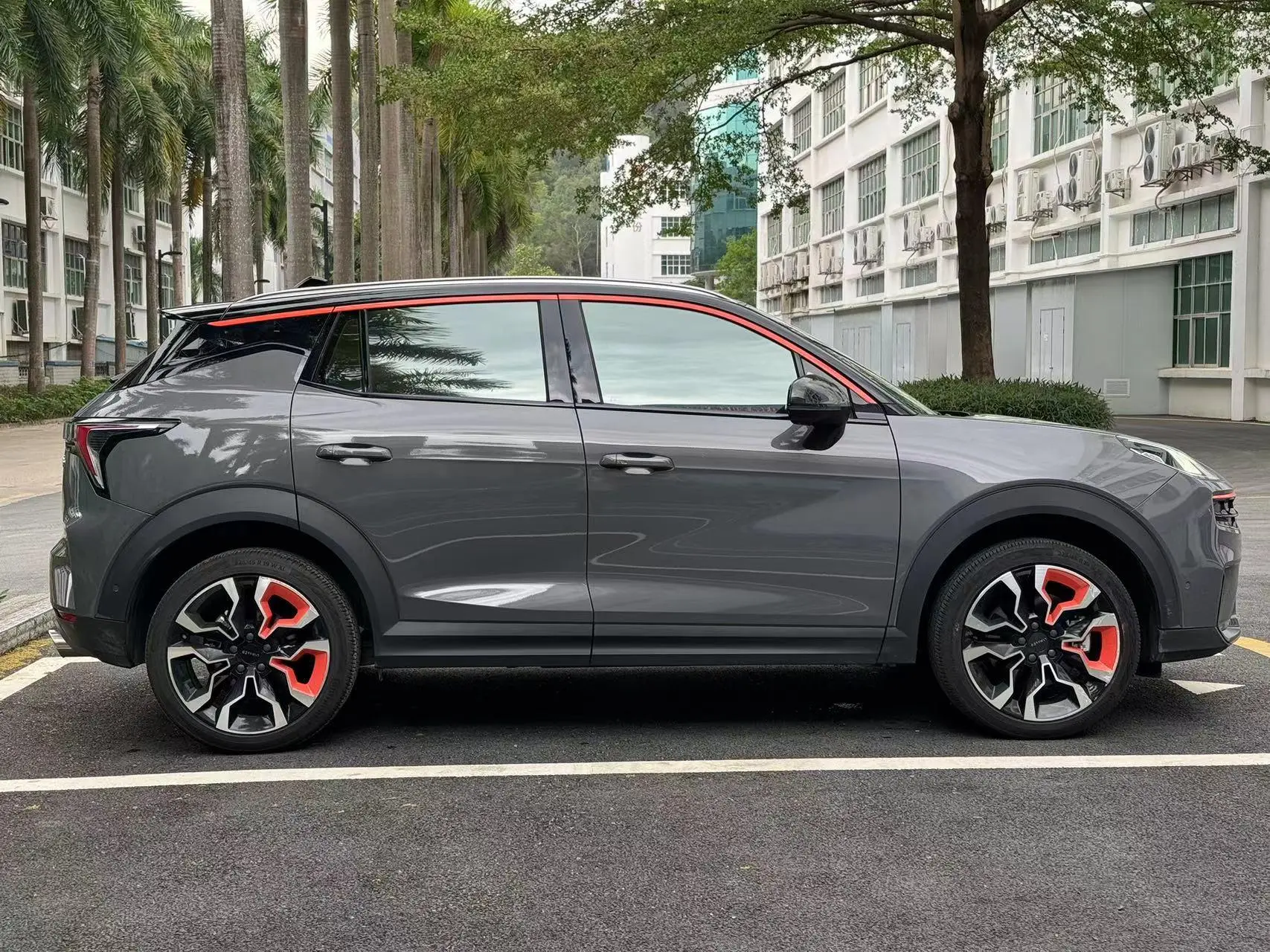 LYNK & CO Lynk 06 1.5T Yao Halo