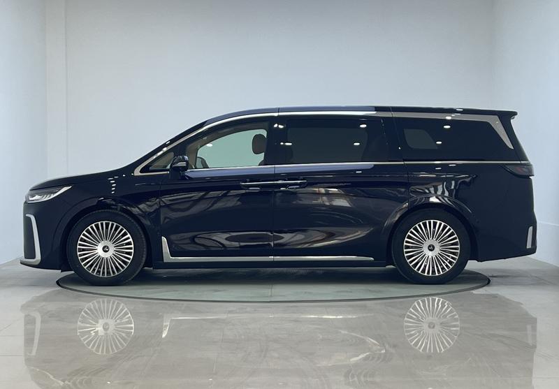 Voyah Lantu Dreamer PHEV 2025