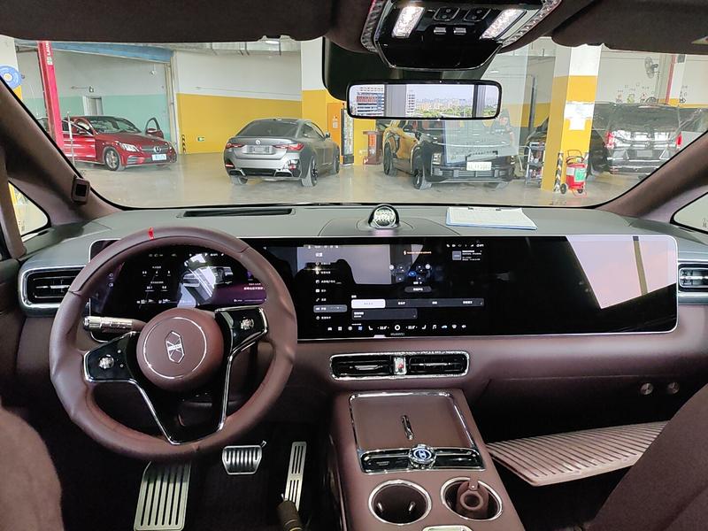Luxeed Zhijie V9 2026
