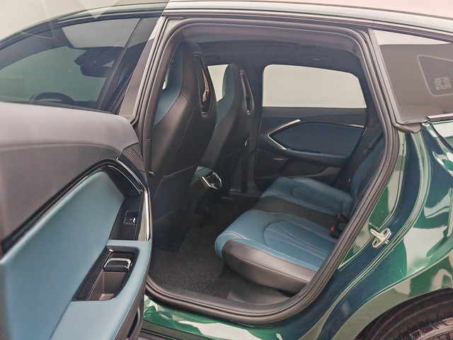 MG MG7 2023