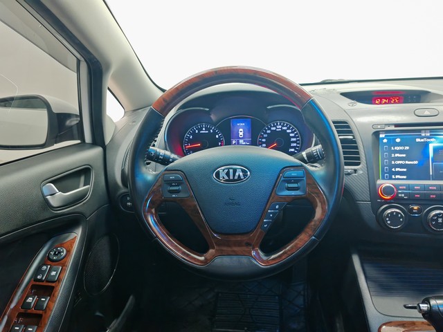 Kia Kia K3 2015