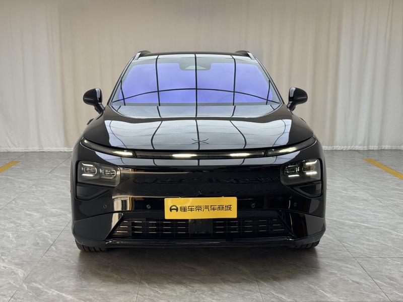XPeng Xiaopeng G9 2025