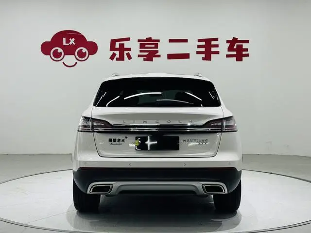 Lincoln Navigator 2.0T four-wheel drive Zunya Edition