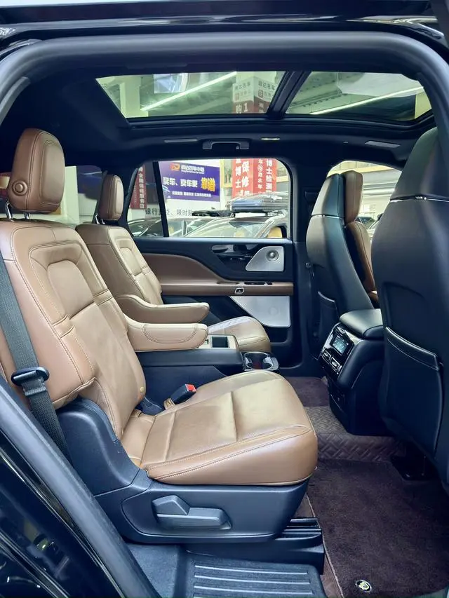 Lincoln Flying home 3.0T V6 four-wheel drive Executive Edition