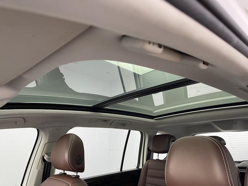 Volkswagen Touran L 2016
