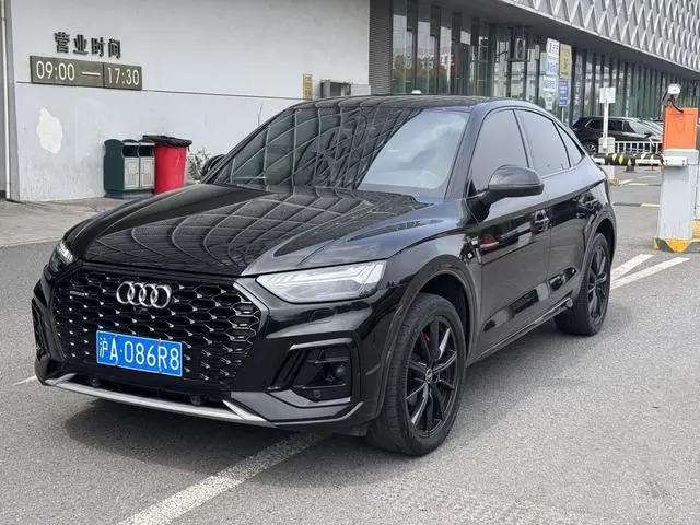 Audi Audi Q5L Sportback 45 TFSI Premium selection