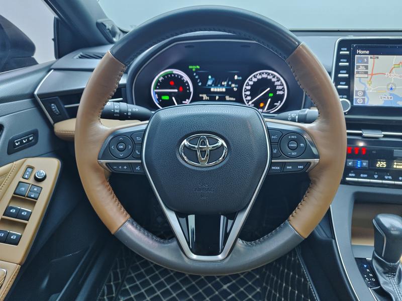 Toyota Asian Dragon 2019