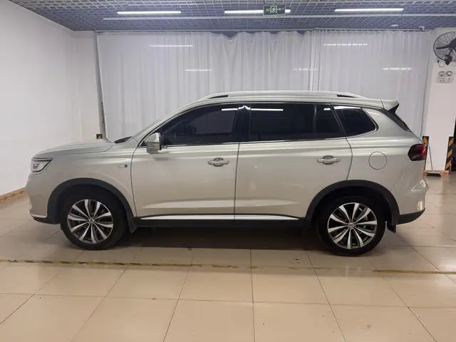 Roewe Roewe RX5 MAX 300TGI Automatic Smart Cockpit Ultimate Edition
