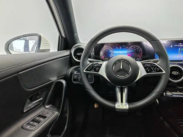 Mercedes-Benz Mercedes-Benz A-class A 180 L