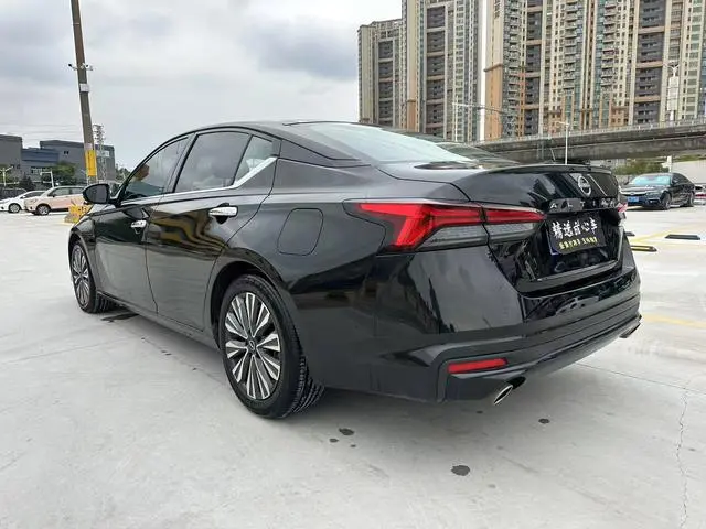 Nissan Teana 2.0L XL-TLS Enjoy Edition
