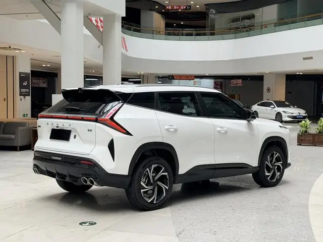 Geely Boyue 1.5TD Longteng Edition