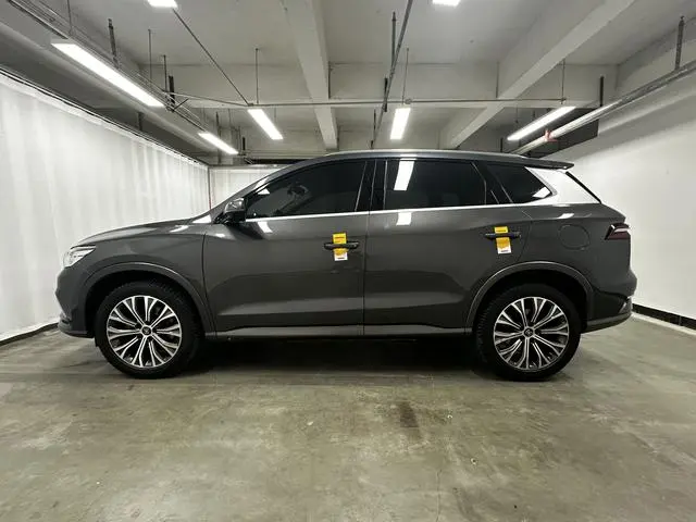 BYD Song Pro DM DM 1.5T four-wheel drive performance version luxury