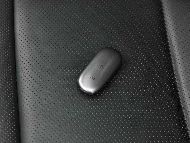 Li Auto Ideal L8 2024