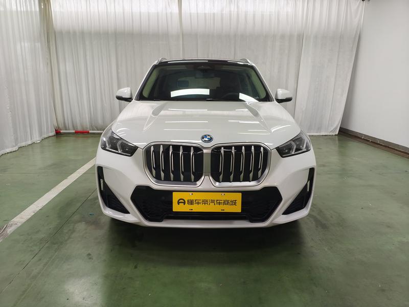 BMW BMW iX1 2024