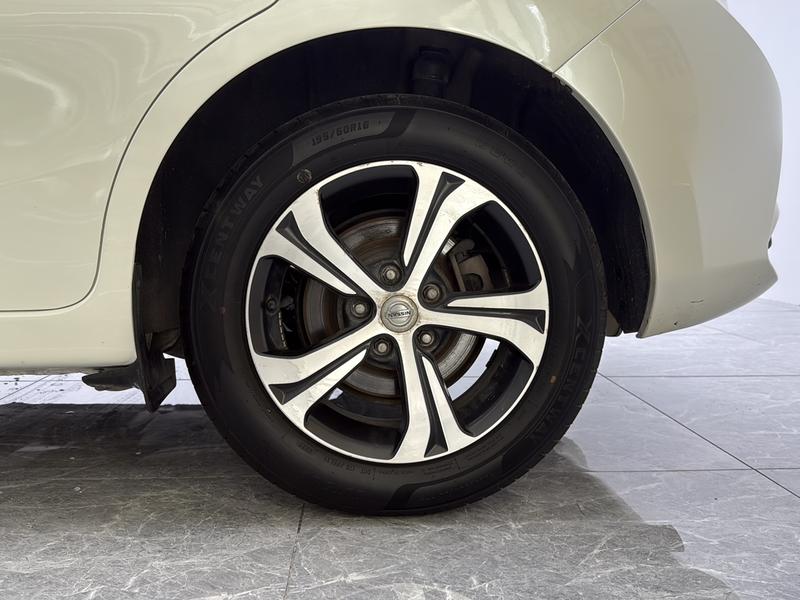 Nissan Qida TIIDA 2016