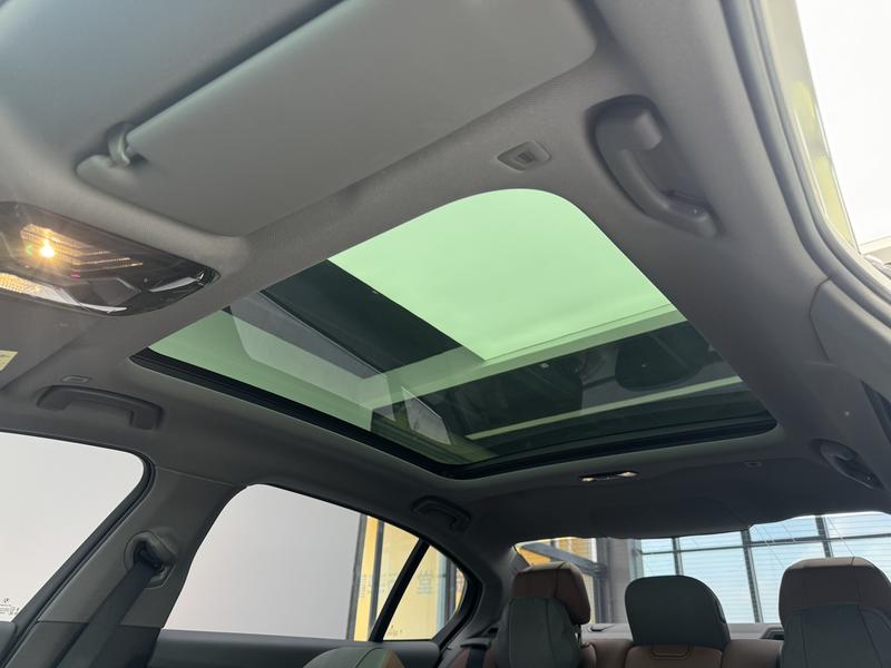 BMW BMW i5 2024