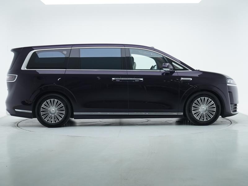 Luxeed Zhijie V9 2026