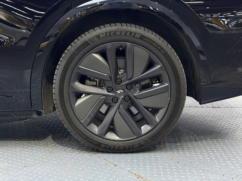 Li Auto Ideal L9 2022