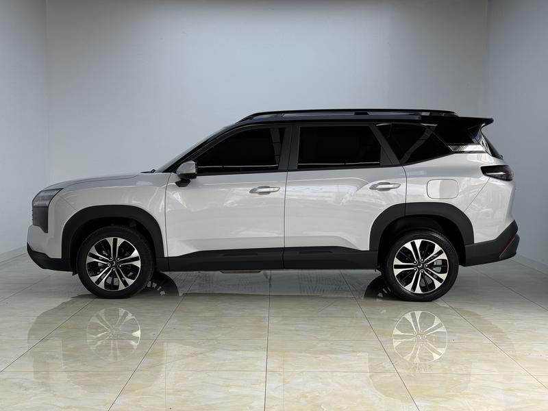 Wuling Starlight 560 PHEV 2026