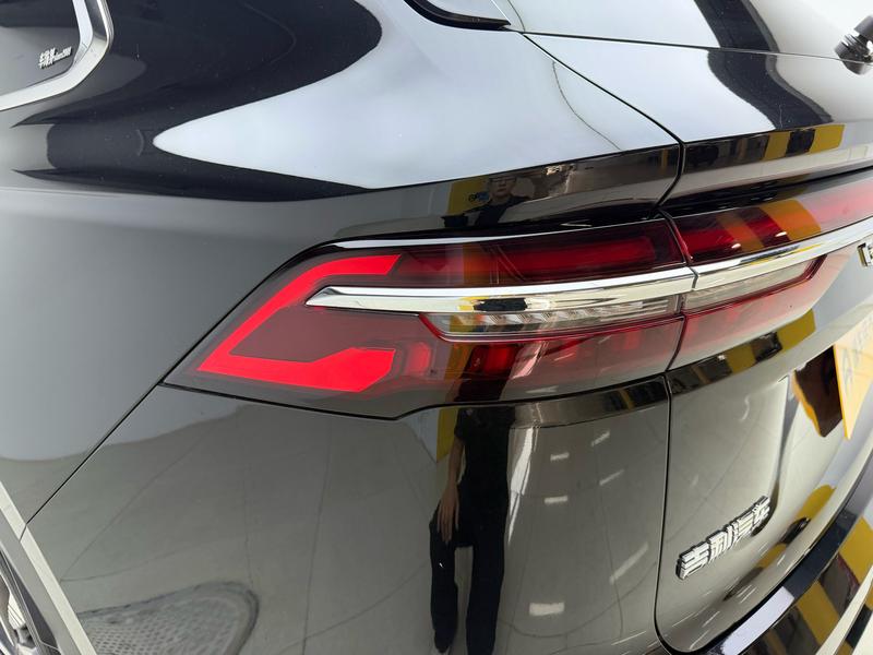 Geely Emgrand L 2024