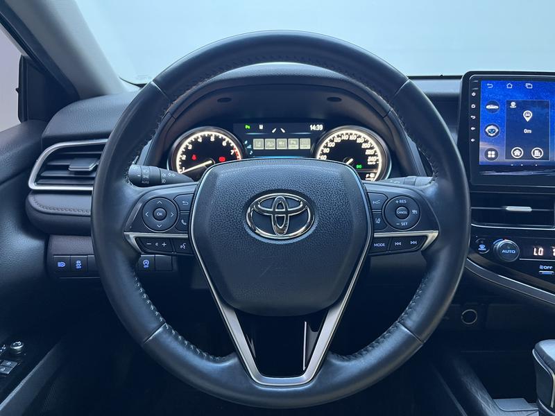 Toyota Camry 2022