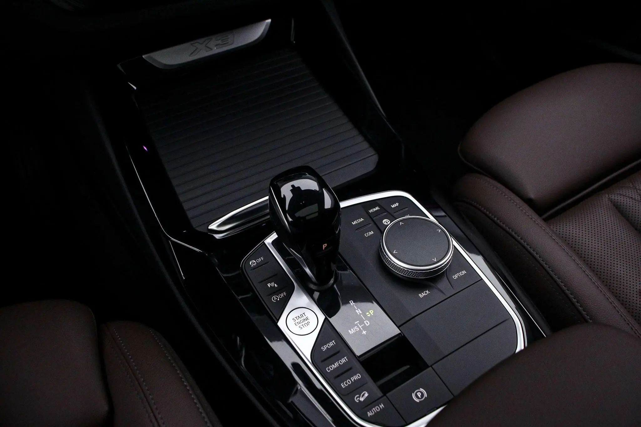 BMW BMW X3 xDrive25i M sports suit