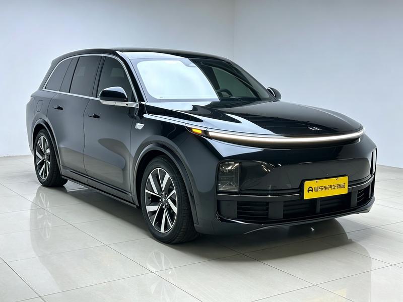 Li Auto Ideal L8 2023