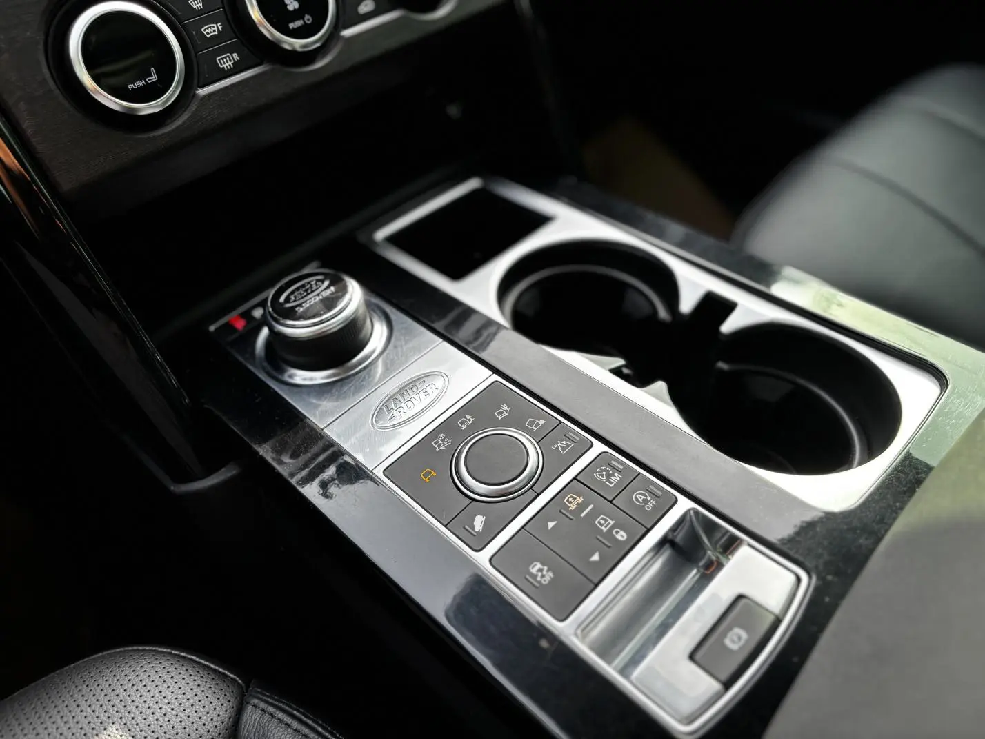 Land Rover discover 3.0 V6 SE