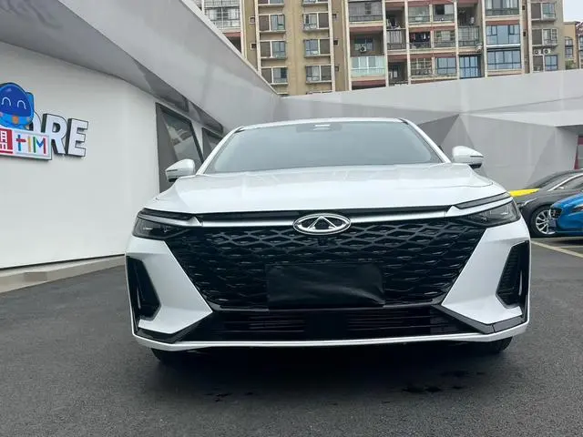 Chery Fulwin Arrizo 8 1.6TGDI DCT Yi