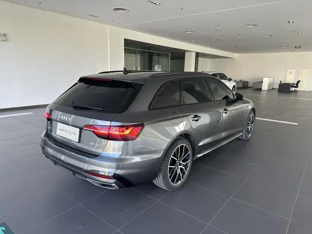 Audi Audi A4 (imported) Avant 40 TFSI fashion dynamic type