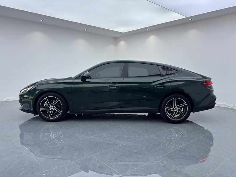 MG MG7 2023