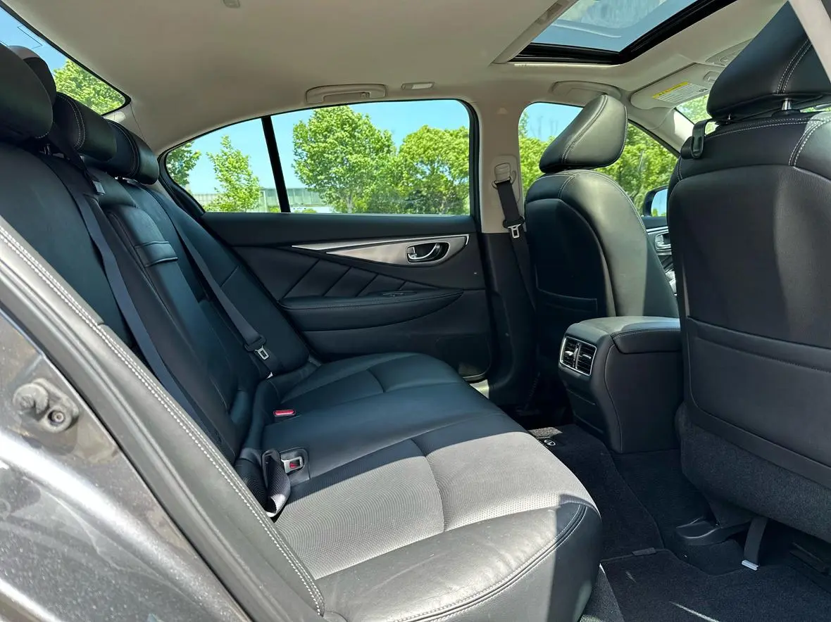 Infiniti Infiniti Q50L 2.0T Enjoy Edition