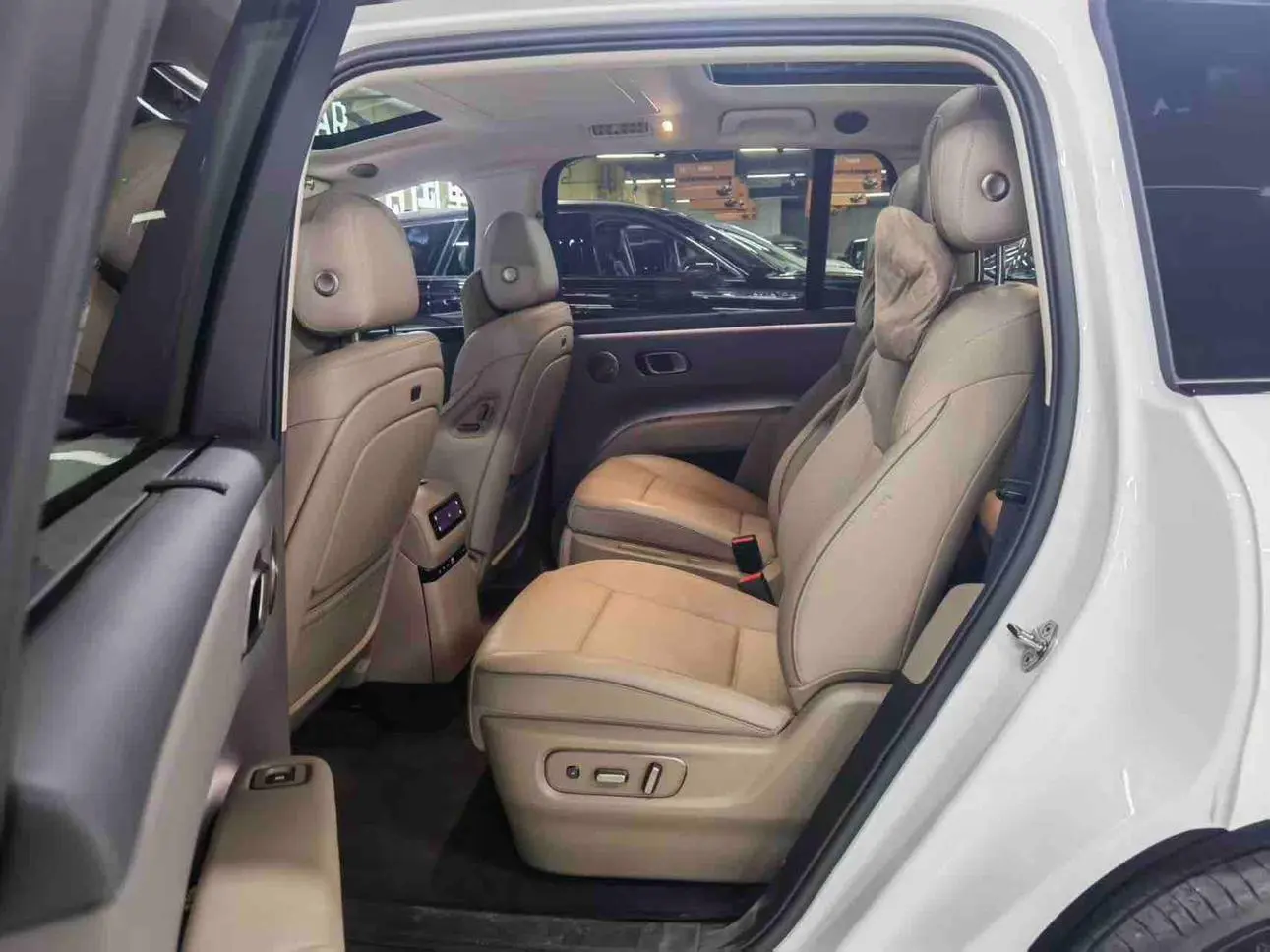 Li Auto Ideal i8 Standard edition