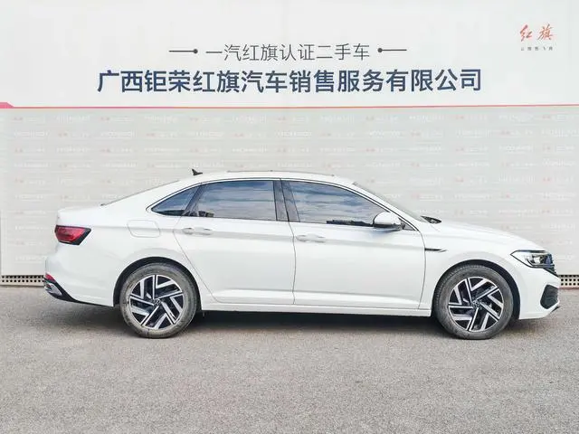 Volkswagen Sagitar 280TSI DSG Beyond Edition