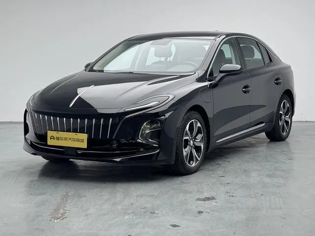 Hongqi Hongqi E-QM5 Facelift basic travel version