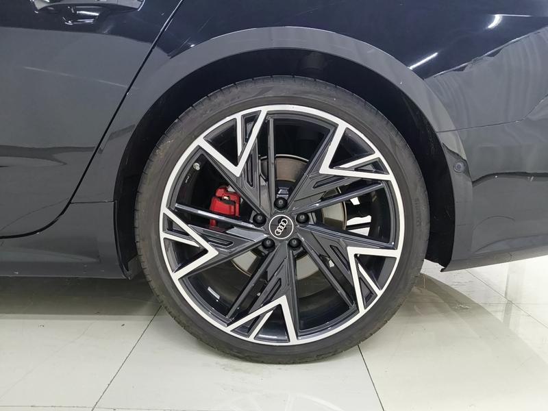 Audi Audi A7L 2024