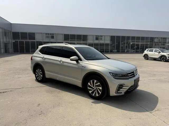 Volkswagen Tiguan L PHEV 430PHEV plug-in hybrid Ultimate Edition