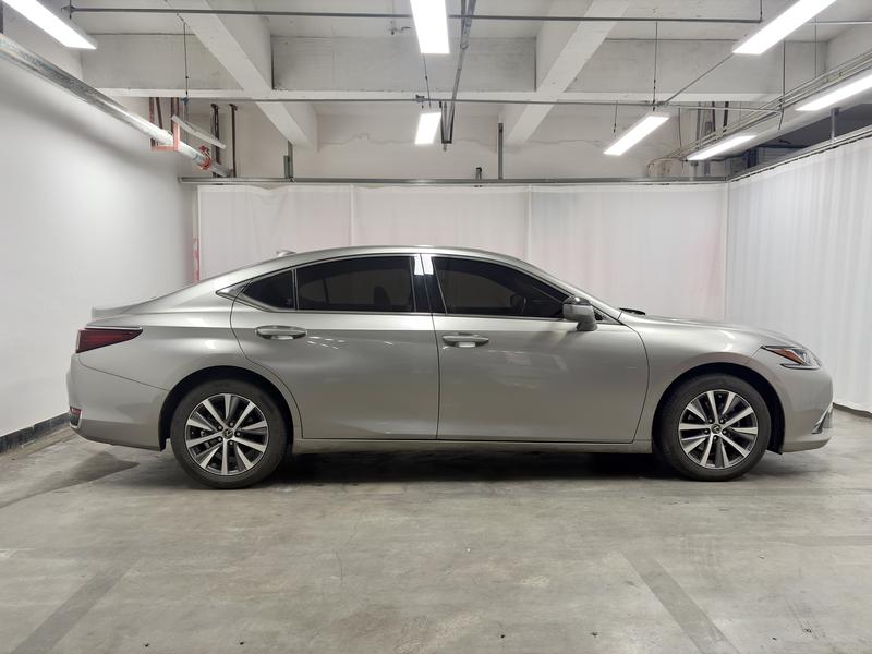 Lexus Lexus ES 2020