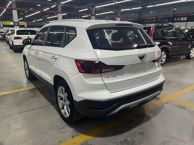 Jetta Jetta VS5 280TSI automatic aggressive version