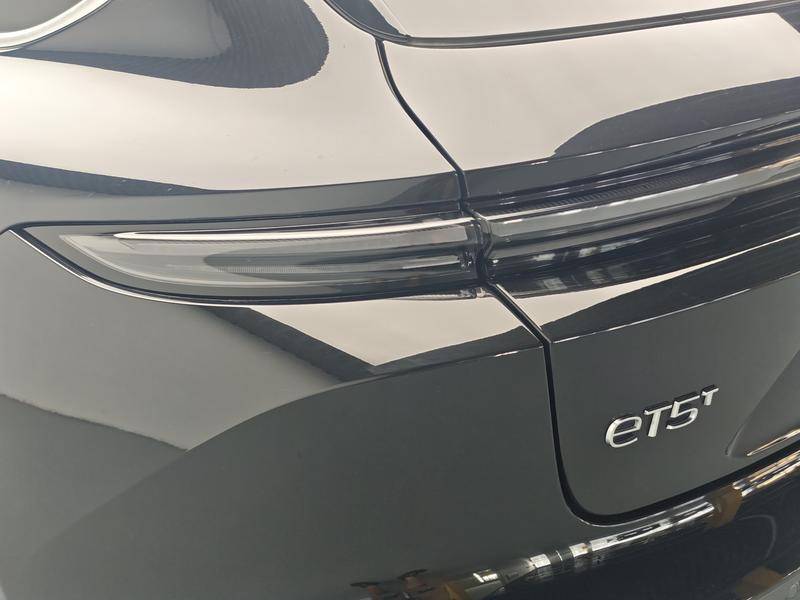 NIO NIO ET5 Touring 2024