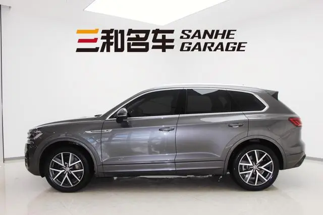 Volkswagen Touareg 3.0 TSI Sharp Edition