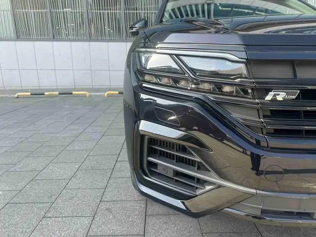 Volkswagen Touareg 3.0 TSI Ruixiang Edition Yao Black Sports Suit