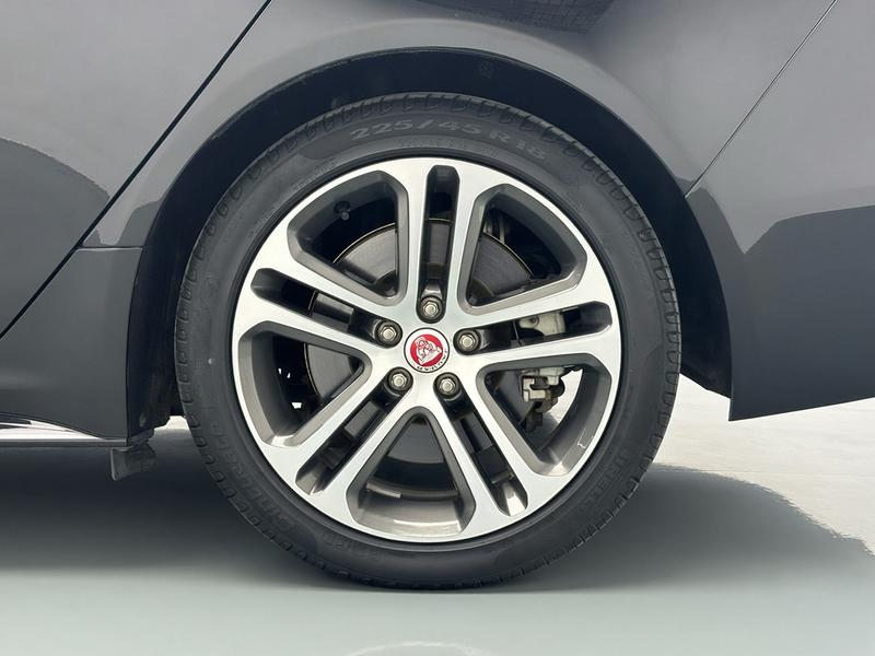 Jaguar Jaguar XEL 2021