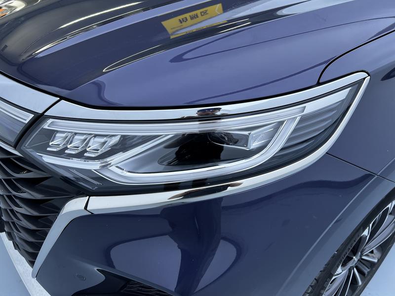 Roewe Roewe iMAX8 2022