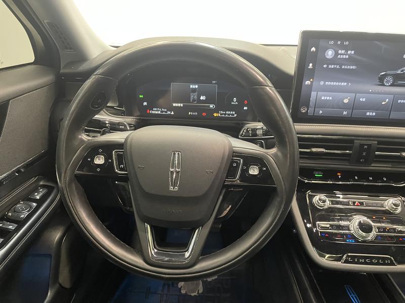 Lincoln adventurer 2022