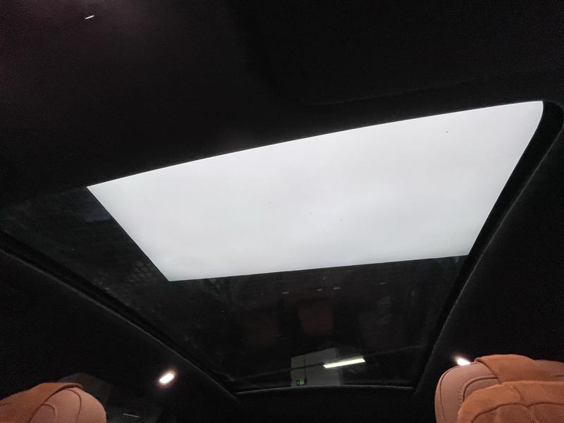 Li Auto Ideal L6 2025