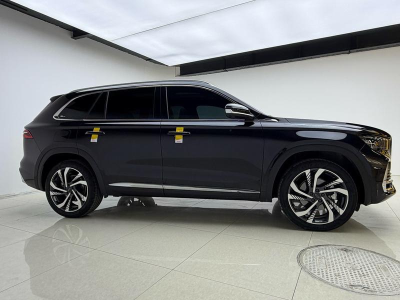 Geely Emgrand L 2024