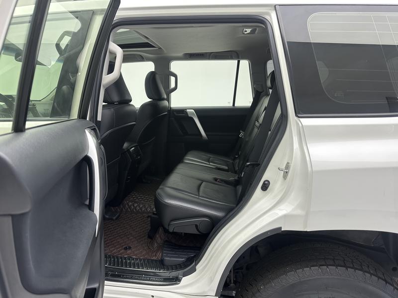 Toyota Prado 2016